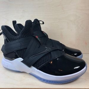 Nike Lebron Soldier 12 SFG NEW